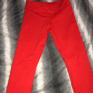 Fabletics cropped leggings